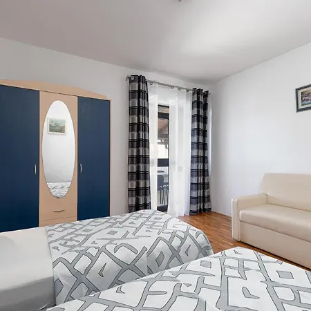 Apartament Dvi Ulike Labinci Zewnętrze zdjęcie