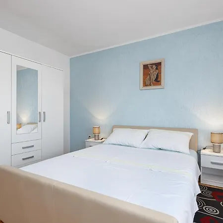 Apartament Dvi Ulike Labinci Zewnętrze zdjęcie