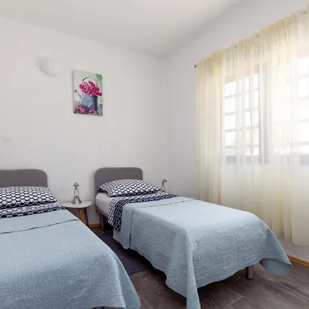 Dvi Ulike Apartment Labinci Exterior photo